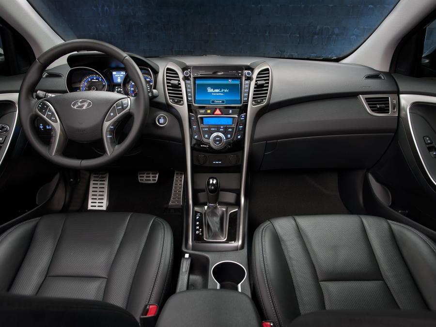  Hyundai Elantra GT 2012 года  (фото 24 из 151)